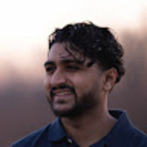 Meet your Posher, Ufess